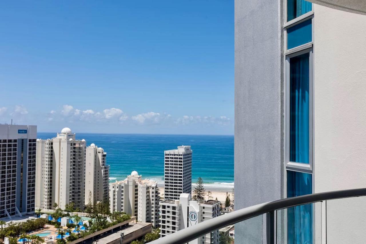 Apartment With Ocean Views Gold Coast Exterior foto